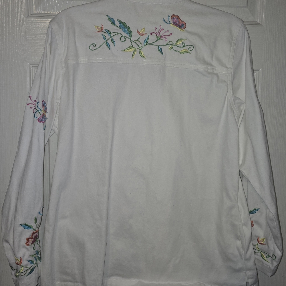 Womens jacket - Picture 2 of 3